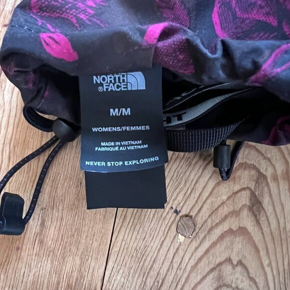 The North Face Montana FUTURELIGHT Etip Ski Gloves for Women, Purple and Black - Picture 5 of 5